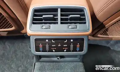 Audi A6 2021 2.0 Автомат в Москве № 163099, миниатюра 2