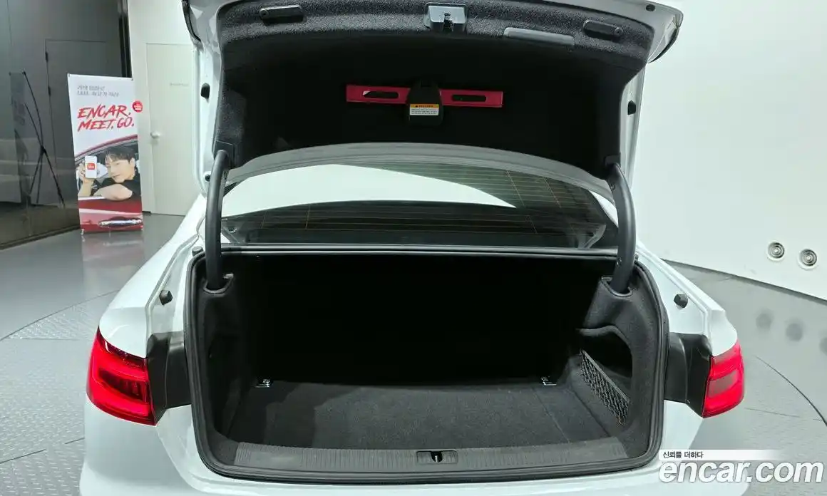 Audi A4 2019 2.0 Автомат в Москве № 163237, фото 19