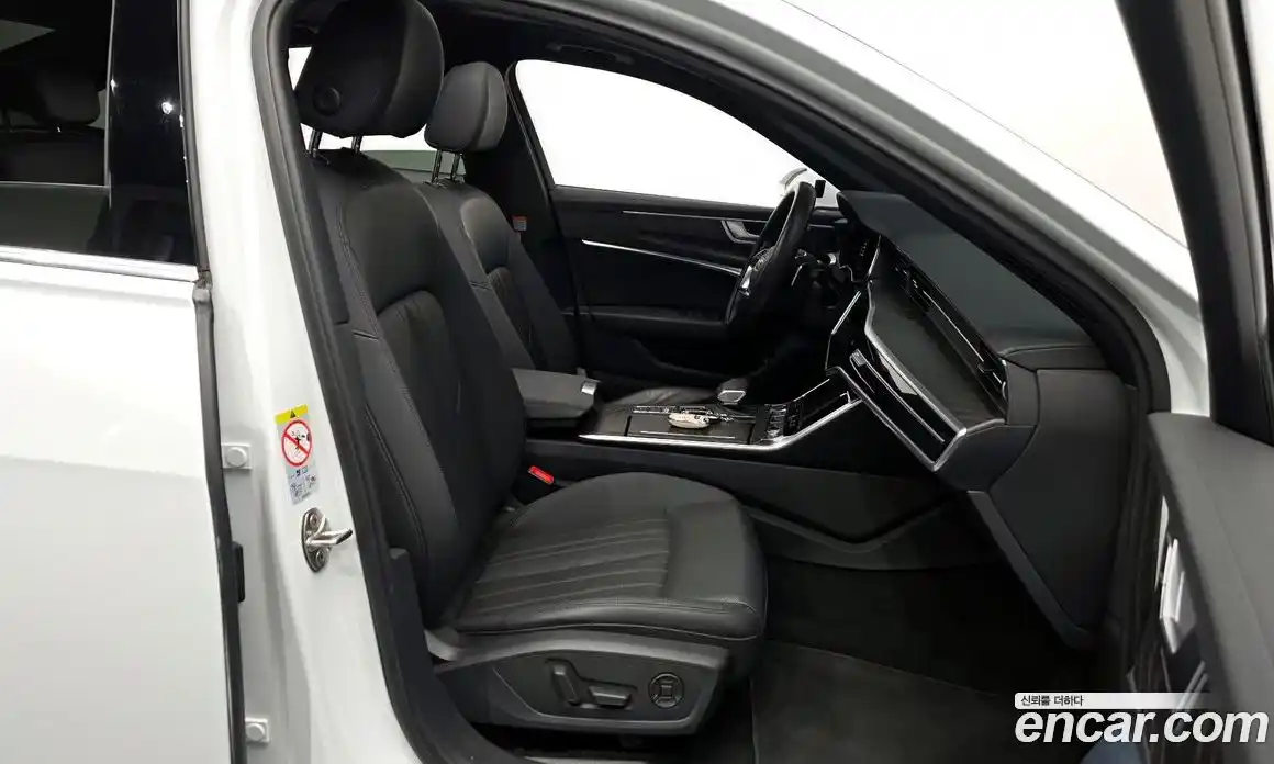 Audi A6 2021 2.0 Автомат в Москве № 163409, фото 3