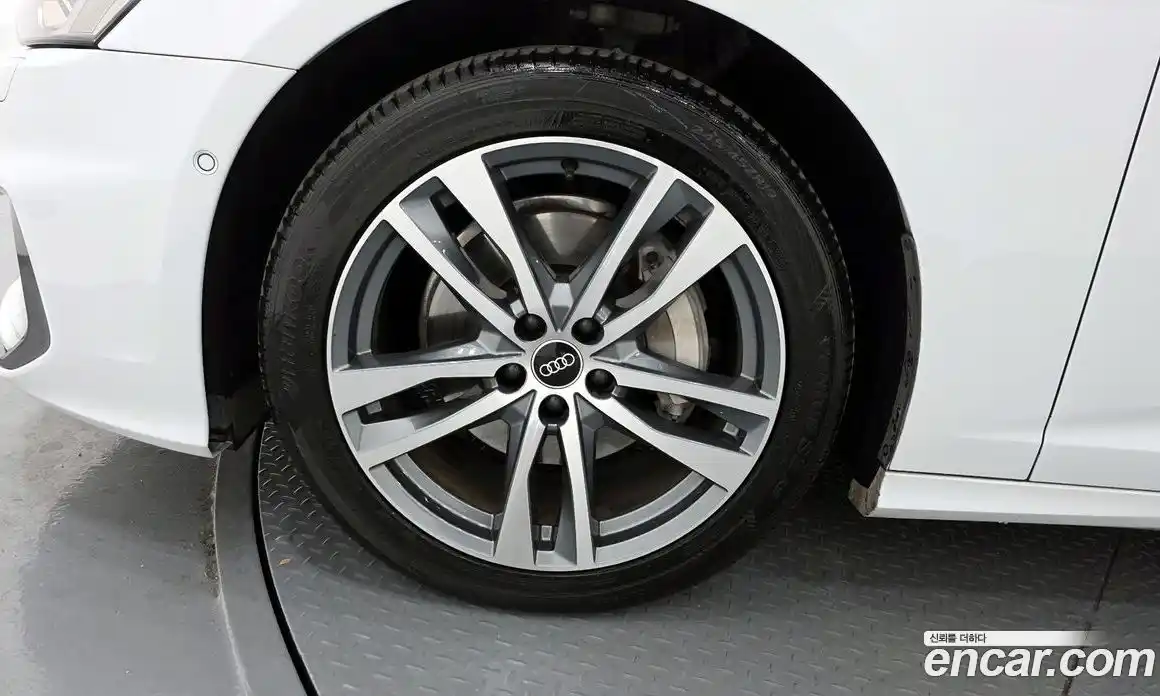 Audi A6 2021 2.0 Автомат в Москве № 163409, фото 4