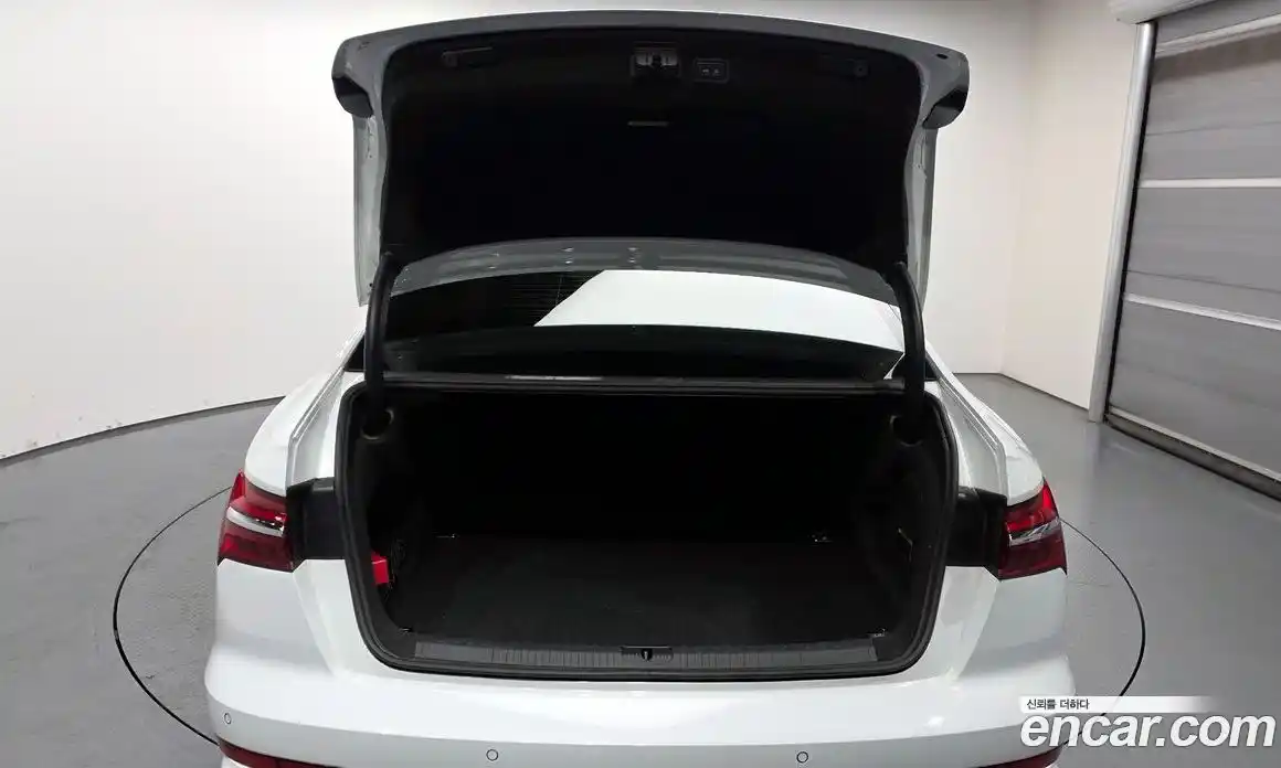 Audi A6 2021 2.0 Автомат в Москве № 163409, фото 5