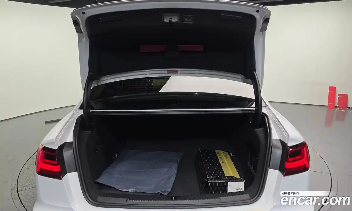 Audi A6 2016 2.0 Автомат в Москве № 163839, фото 16