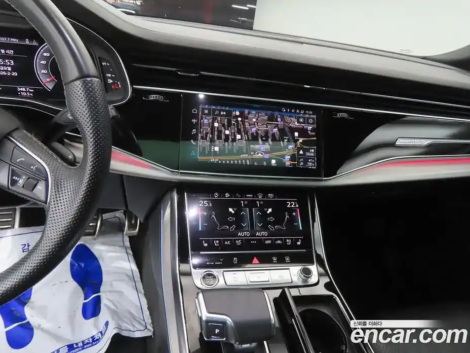 Audi Q8 2021 3.0 Автомат в Москве № 164052, фото 10