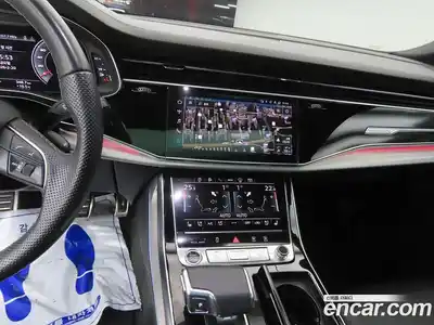 Audi Q8 2021 3.0 Автомат в Москве № 164052, миниатюра 10