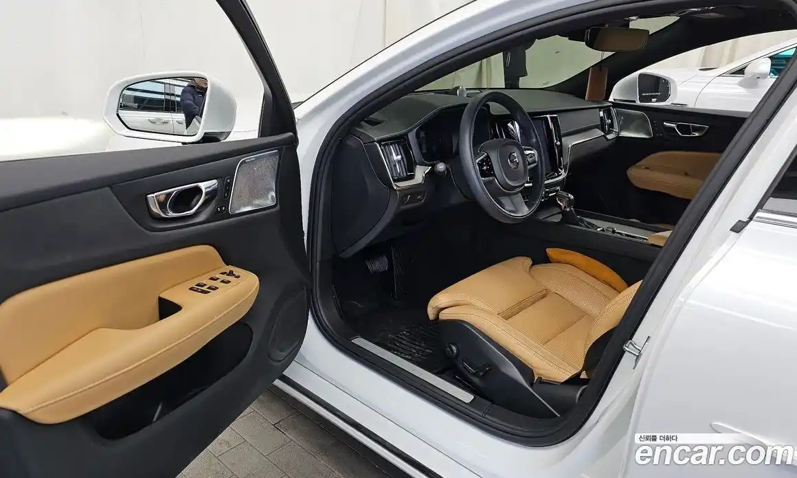 Volvo S60 2020 2.0 Автомат в Москве № 164304, фото 14