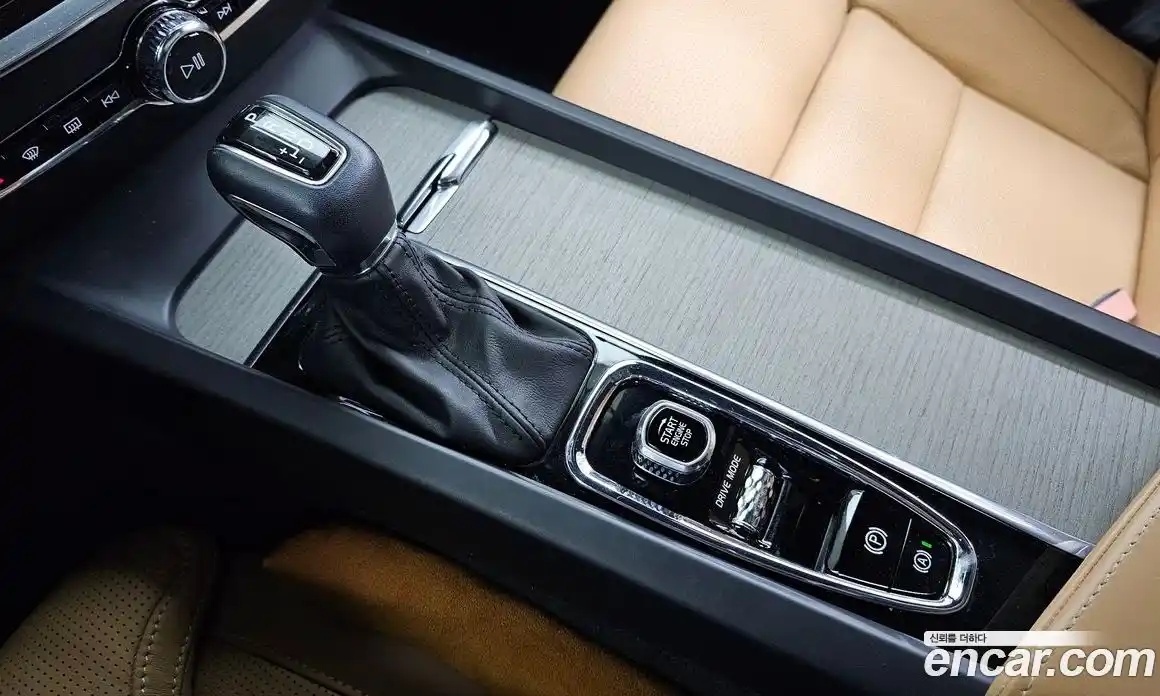 Volvo S60 2020 2.0 Автомат в Москве № 164304, фото 16