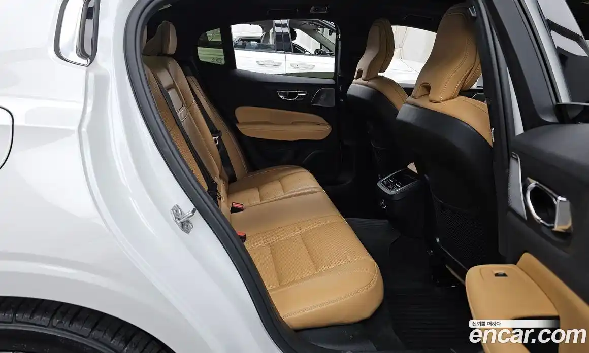 Volvo S60 2020 2.0 Автомат в Москве № 164304, фото 17