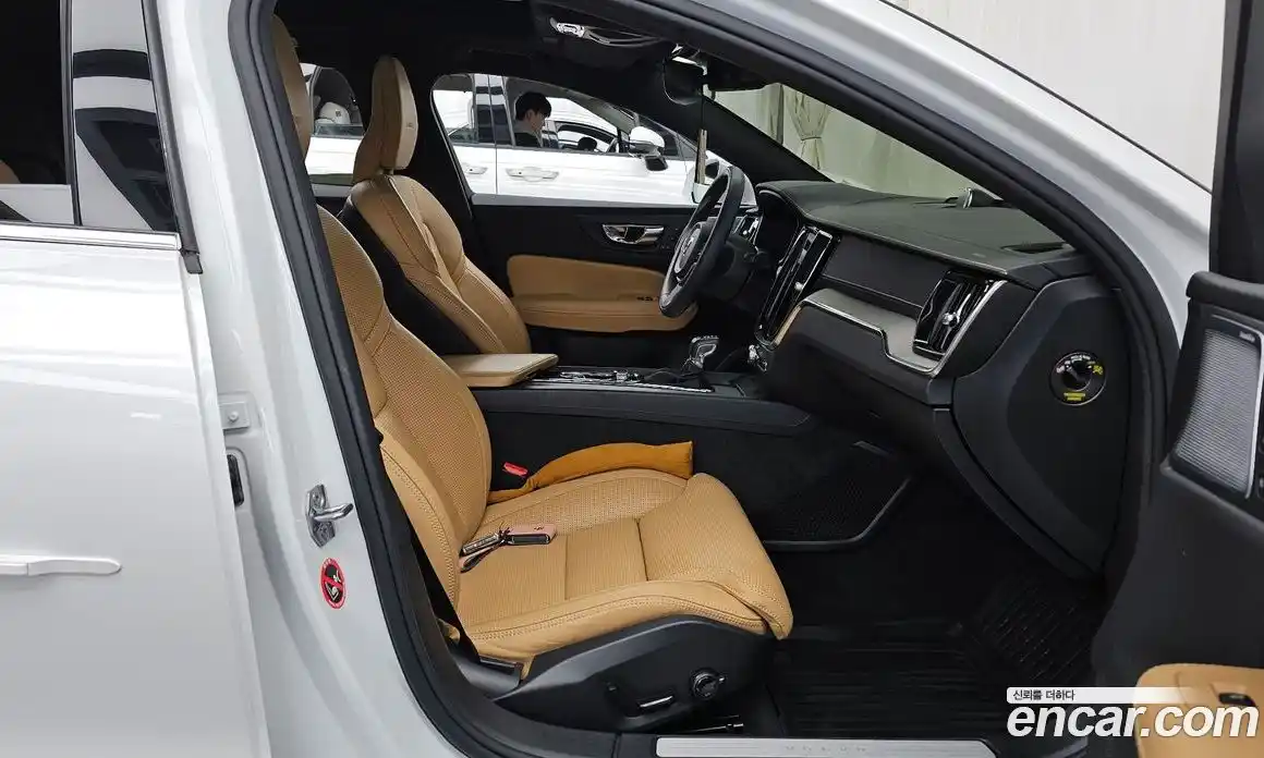 Volvo S60 2020 2.0 Автомат в Москве № 164304, фото 10