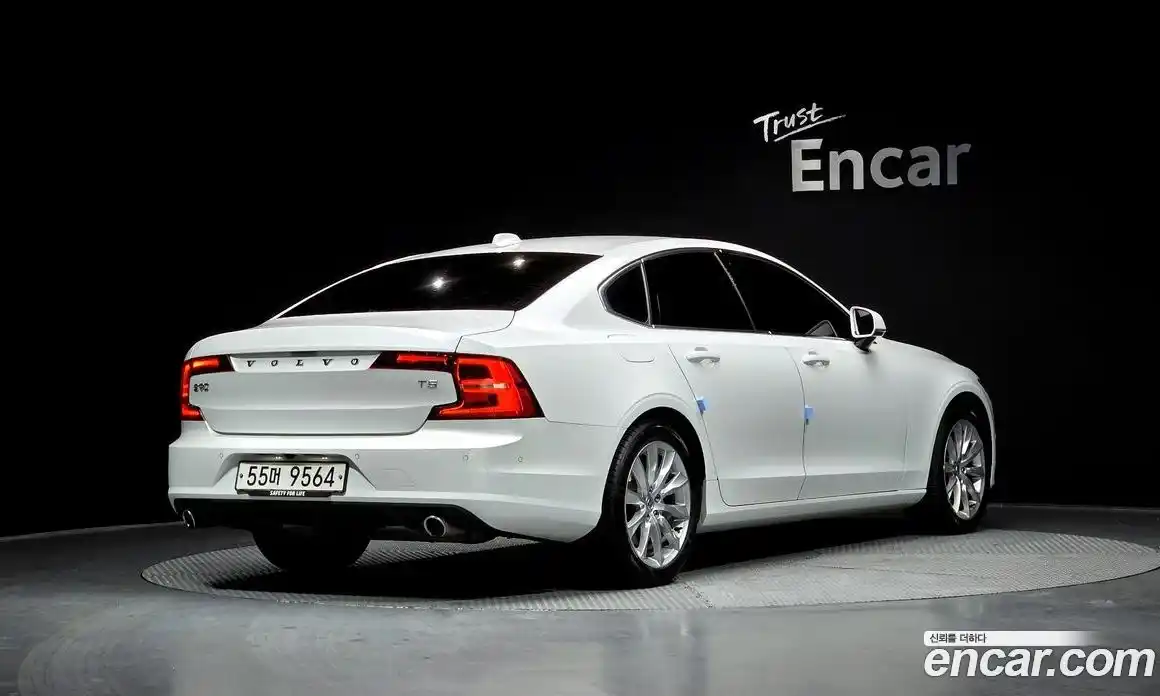 Volvo S90 2017 2.0 Автомат в Москве № 164381, фото 14