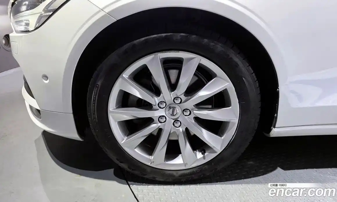 Volvo S90 2017 2.0 Автомат в Москве № 164381, фото 6