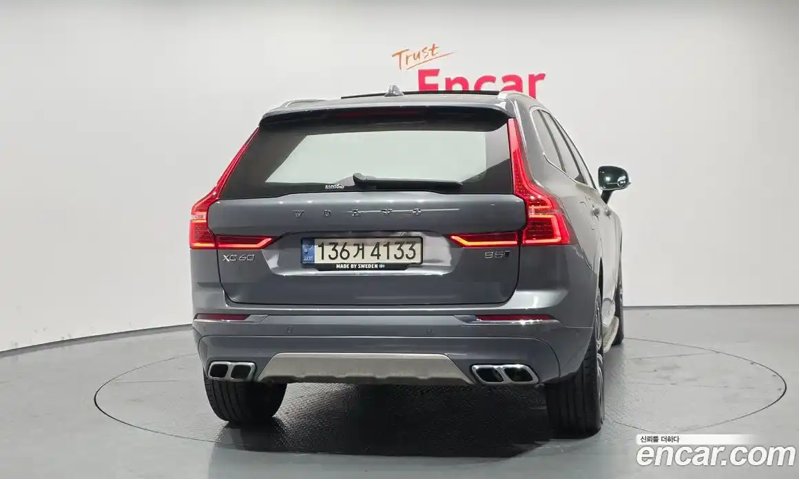 Volvo XC60 2021 2.0 Автомат в Москве № 164425, фото 11