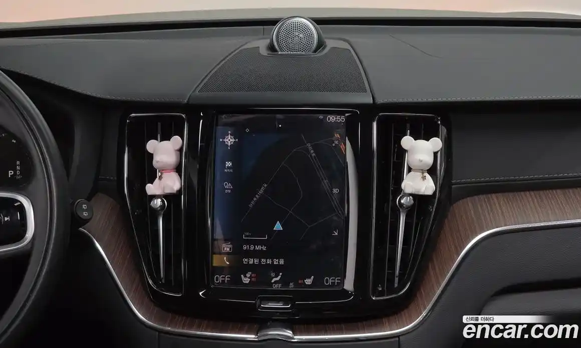 Volvo XC60 2021 2.0 Автомат в Москве № 164425, фото 17