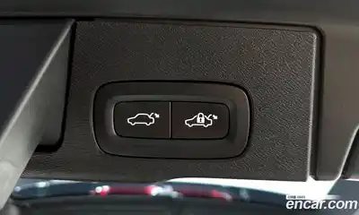 Volvo XC60 2022 2.0 Автомат в Москве № 164458, миниатюра 4