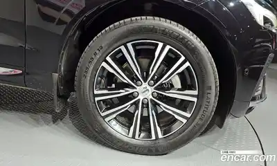 Volvo XC60 2022 2.0 Автомат в Москве № 164458, миниатюра 9