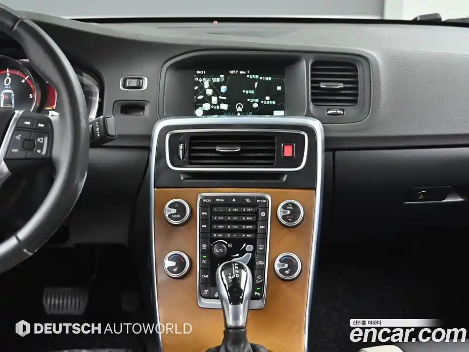 Volvo S60 2016 2.4 Автомат в Москве № 164486, фото 14