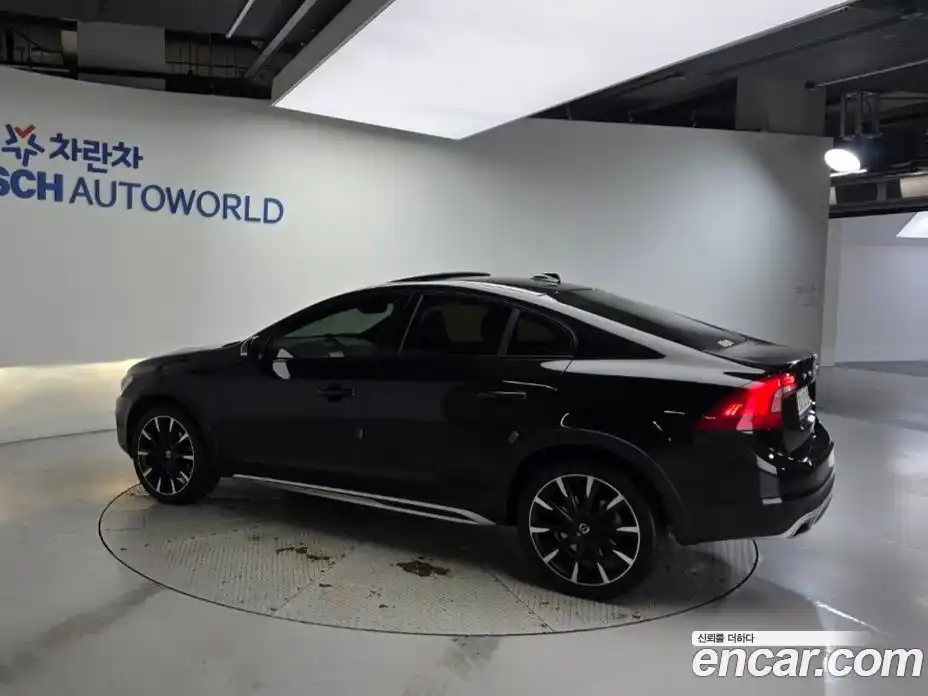 Volvo S60 2016 2.4 Автомат в Москве № 164486, фото 4