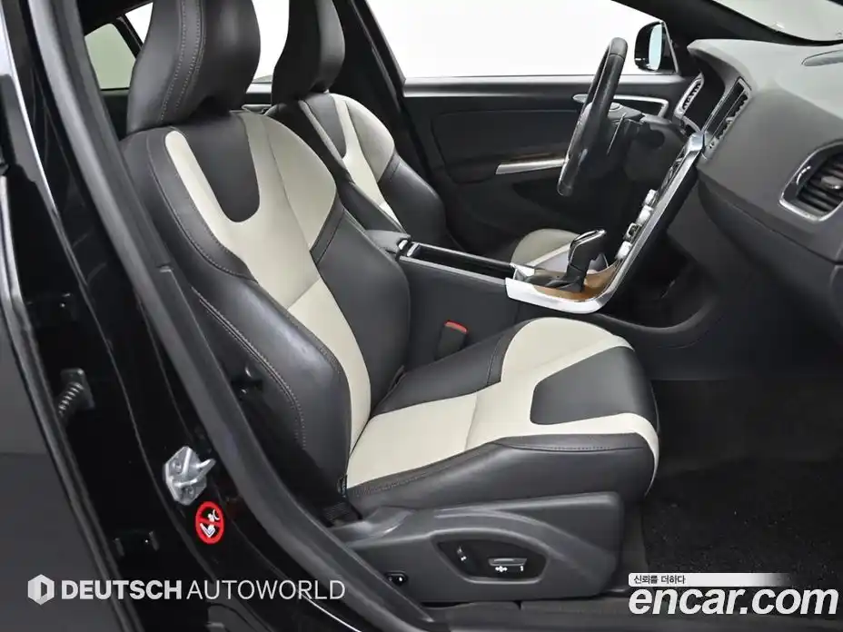 Volvo S60 2016 2.4 Автомат в Москве № 164486, фото 10