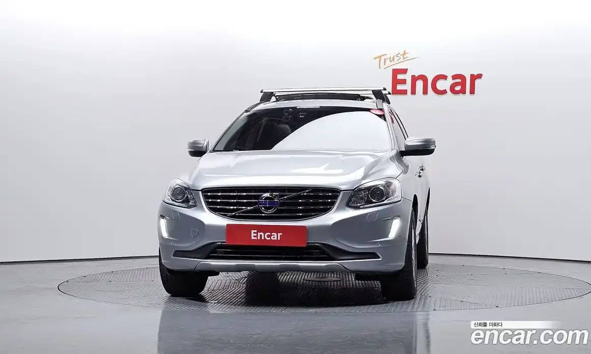 Volvo XC60 2017 2.0 Автомат в Москве № 164679, фото 8