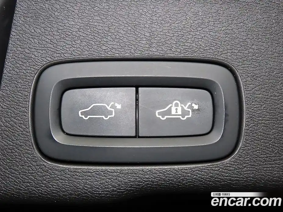 Volvo XC60 2021 2.0 Автомат в Москве № 164816, фото 15