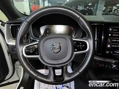 Volvo XC60 2021 2.0 Автомат в Москве № 164816, миниатюра 8