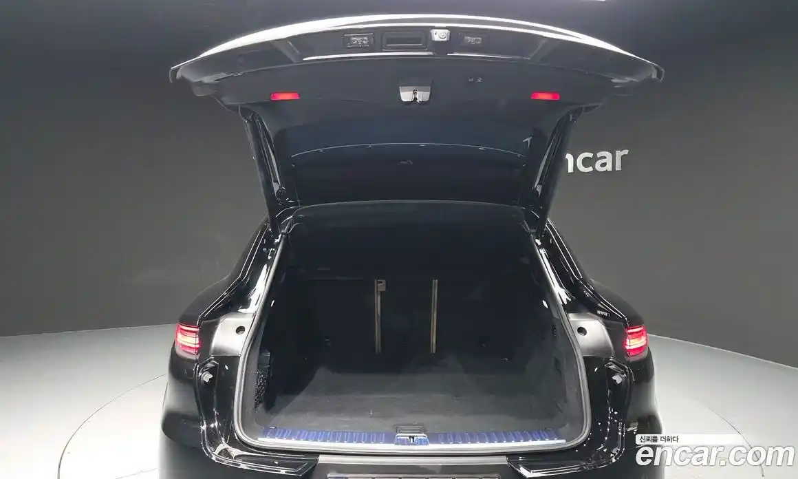 Porsche Cayenne 2023 3.0 Автомат в Москве № 165064, фото 19