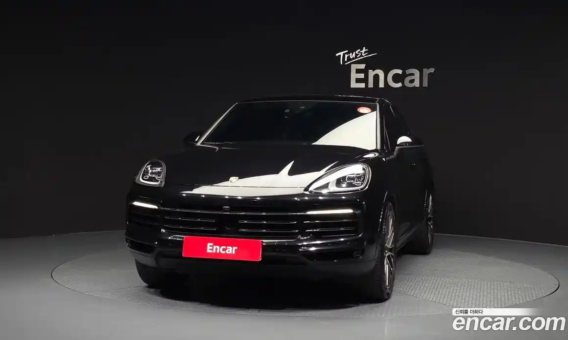 Porsche Cayenne 2023 3.0 Автомат в Москве № 165064, фото 3