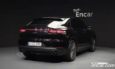 Porsche Cayenne 2023 3.0 Автомат в Москве № 165064, миниатюра 4