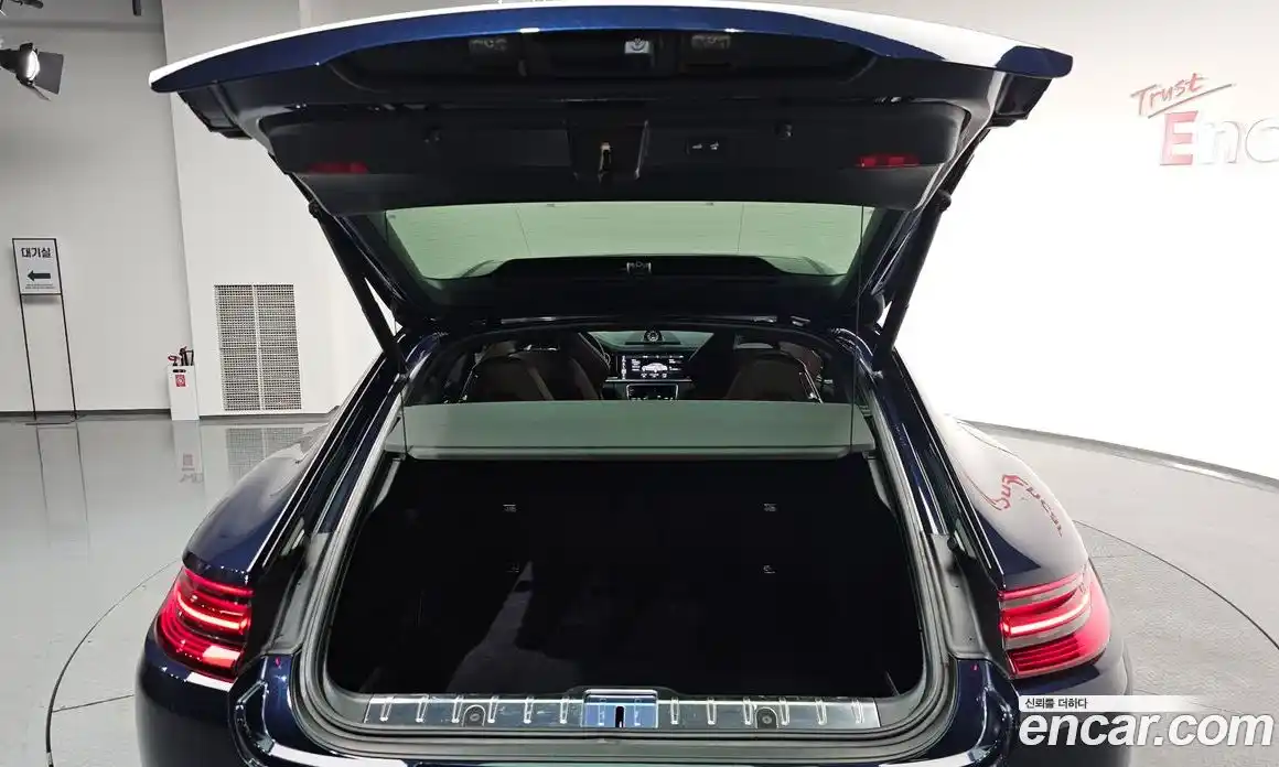 Porsche Panamera 2020 3.0 Автомат в Москве № 165373, фото 12