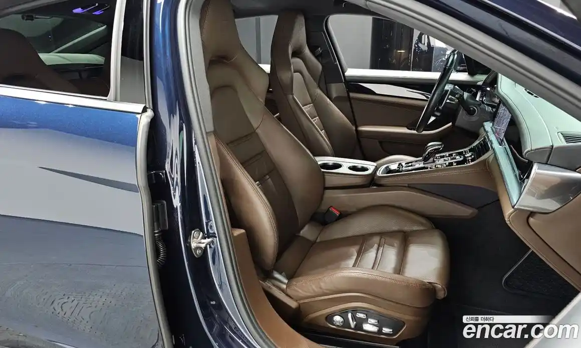 Porsche Panamera 2020 3.0 Автомат в Москве № 165373, фото 19