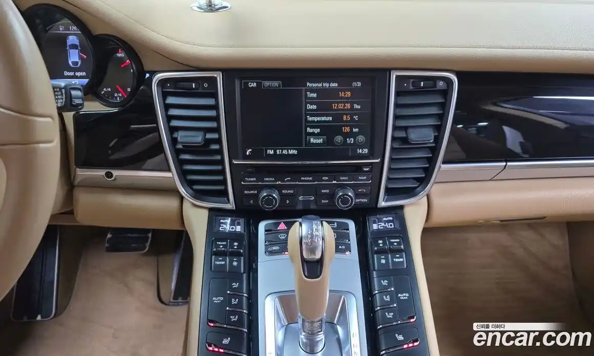 Porsche Panamera 2015 3.6 Автомат в Москве № 165549, фото 14