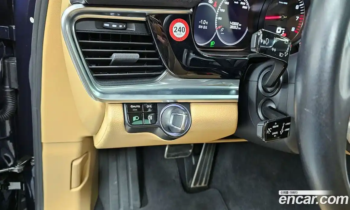 Porsche Panamera 2018 2.9 Автомат в Москве № 165617, фото 16