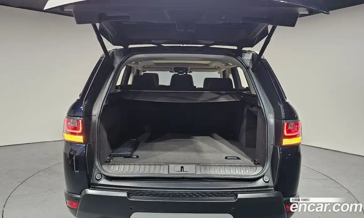 Land Rover Range-Rover Sport 2014 3.0 Автомат в Москве № 166626, фото 16