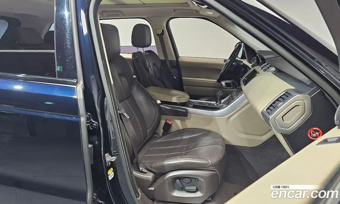 Land Rover Range-Rover Sport 2014 3.0 Автомат в Москве № 166626, фото 9