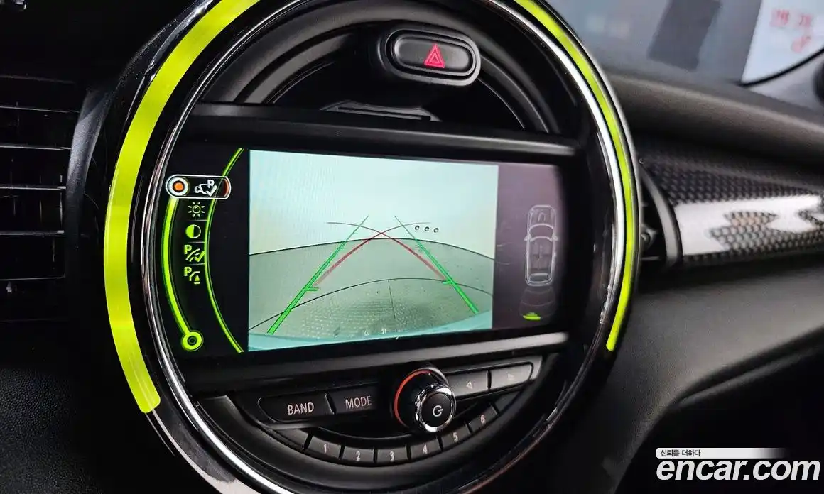 Mini Cooper Convertible 2018 2.0 Автомат в Москве № 167155, фото 7