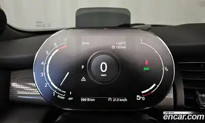 Mini Cooper Convertible 2021 1.5 Автомат в Москве № 167180, миниатюра 8