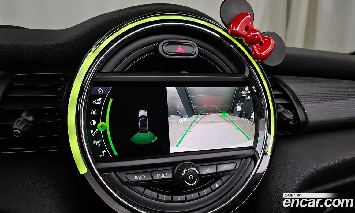 Mini Cooper Convertible 2021 1.5 Автомат в Москве № 167180, фото 10