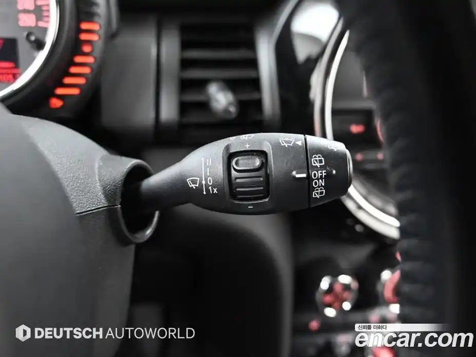 Mini Cooper 2014 Автомат в Москве № 167511, фото 17