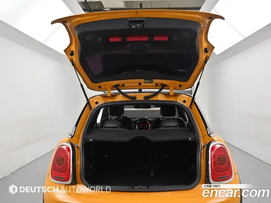 Mini Cooper 2014 Автомат в Москве № 167511, фото 20