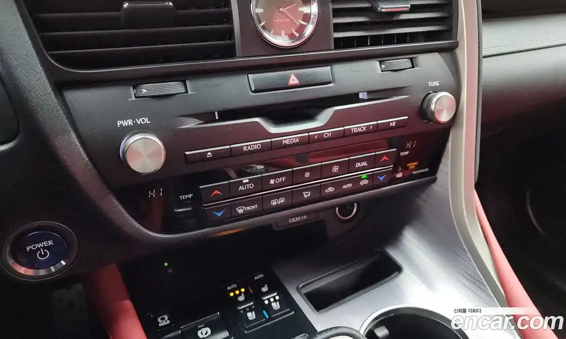 Lexus RX 2021 3.5 Автомат в Москве № 168239, фото 18