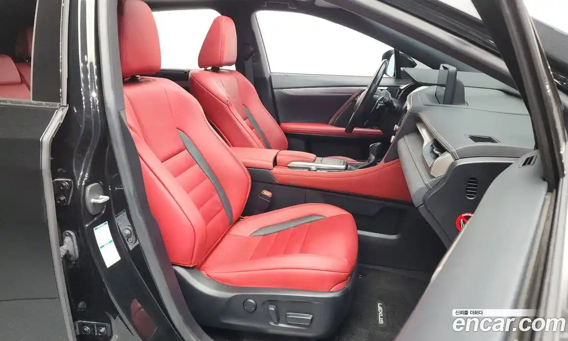 Lexus RX 2021 3.5 Автомат в Москве № 168239, фото 4