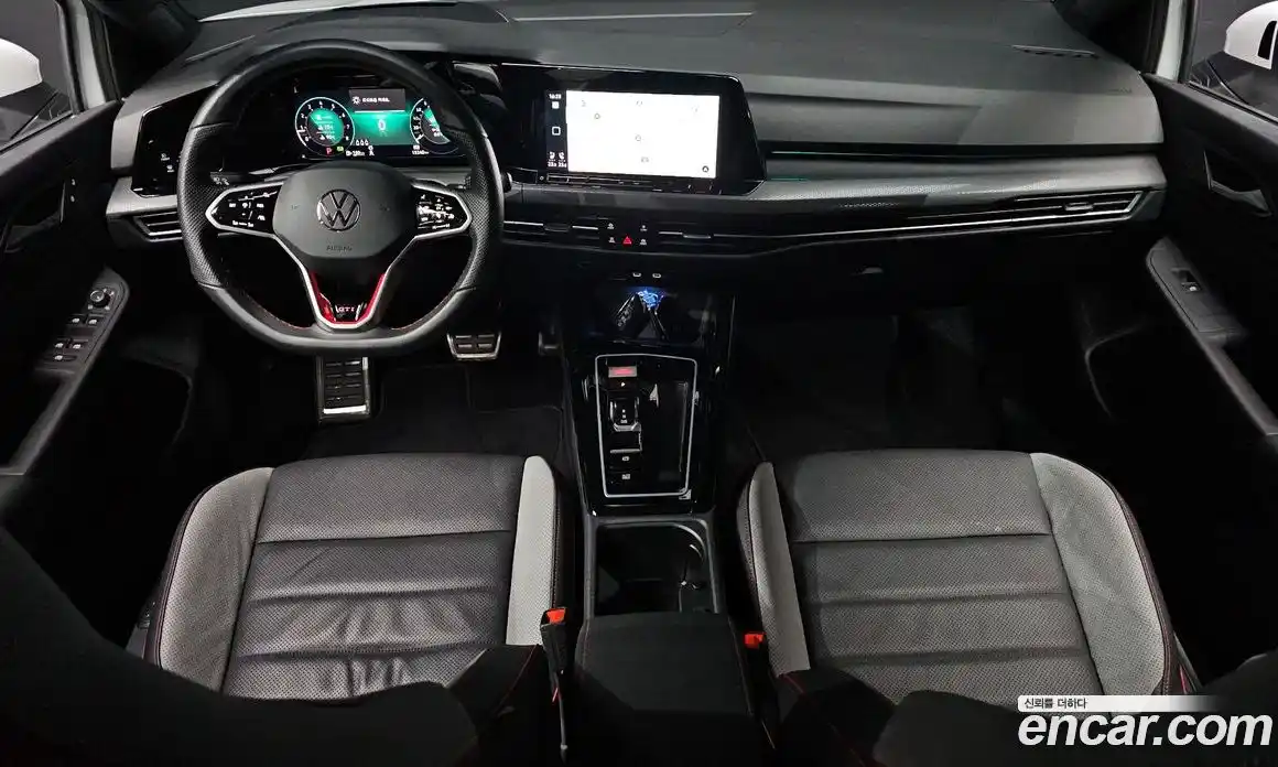 Volkswagen Golf 2024 2.0 Автомат в Москве № 168442, фото 13