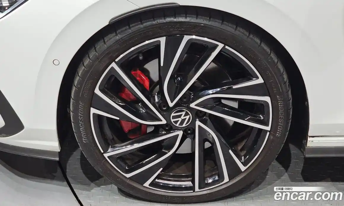 Volkswagen Golf 2024 2.0 Автомат в Москве № 168442, фото 15