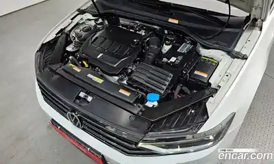 Volkswagen Passat 2022 2.0 Автомат в Москве № 168549, миниатюра 6