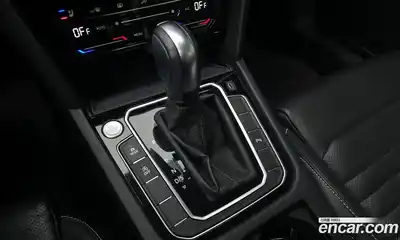 Volkswagen Passat 2022 2.0 Автомат в Москве № 168549, миниатюра 9