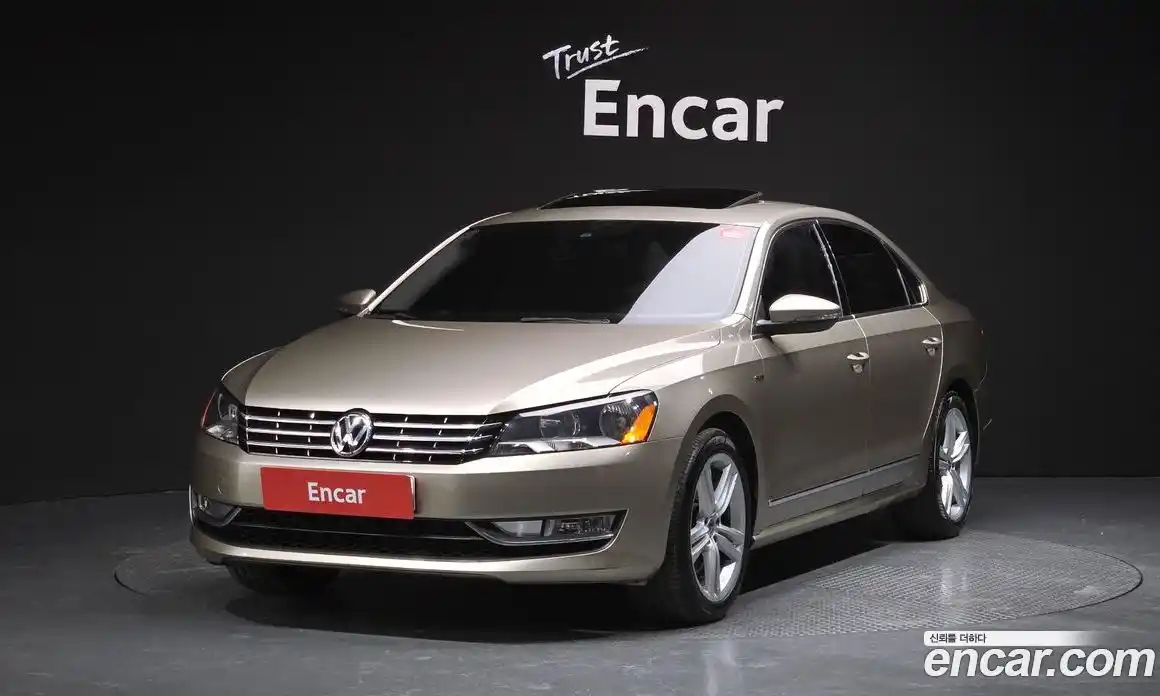 Volkswagen Passat 2015 1.8 Автомат в Москве № 168861, фото 1