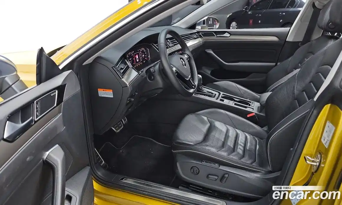 Volkswagen Arteon 2020 2.0 Автомат в Москве № 168917, фото 14