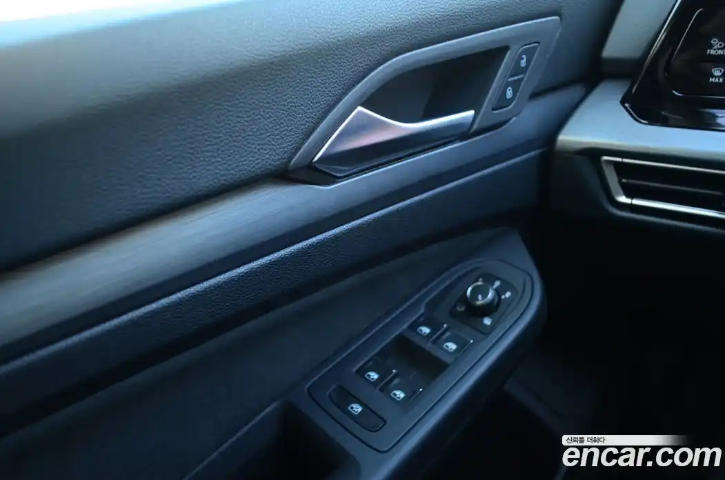 Volkswagen Golf 2024 2.0 Автомат в Москве № 169136, фото 14