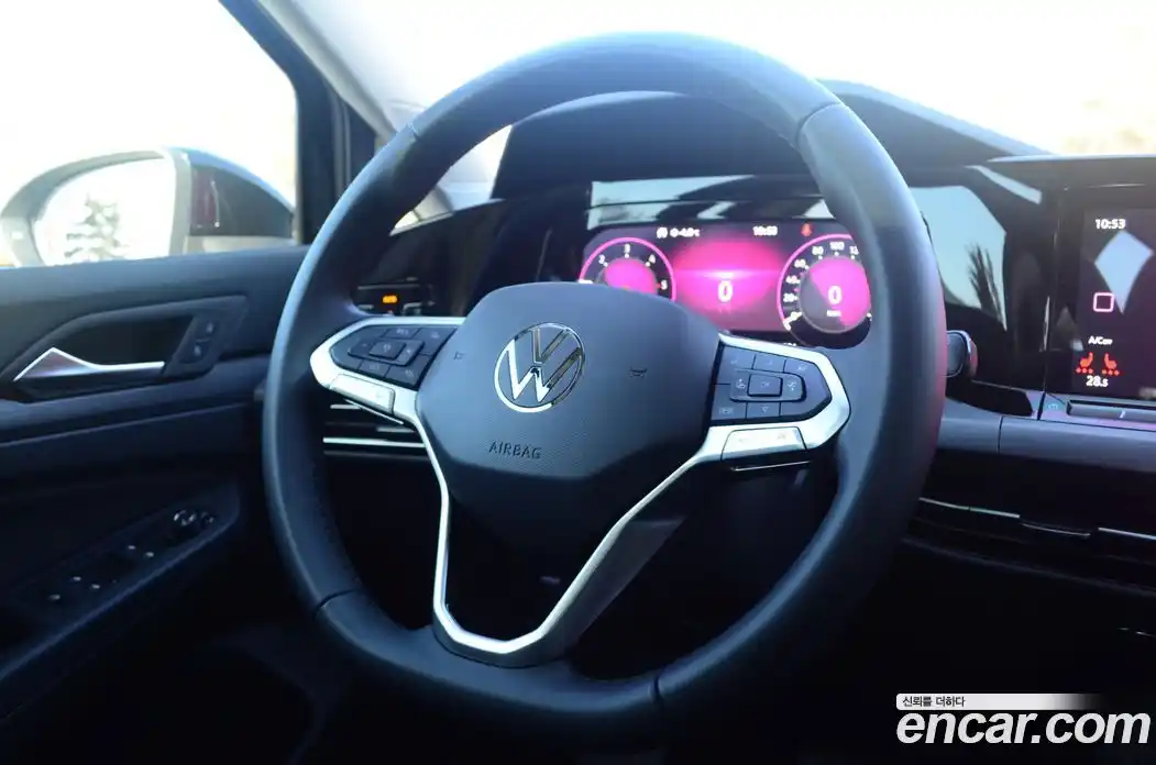 Volkswagen Golf 2024 2.0 Автомат в Москве № 169136, фото 15