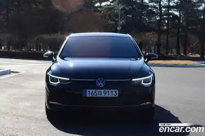 Volkswagen Golf 2024 2.0 Автомат в Москве № 169136, миниатюра 3