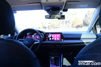 Volkswagen Golf 2024 2.0 Автомат в Москве № 169136, миниатюра 7